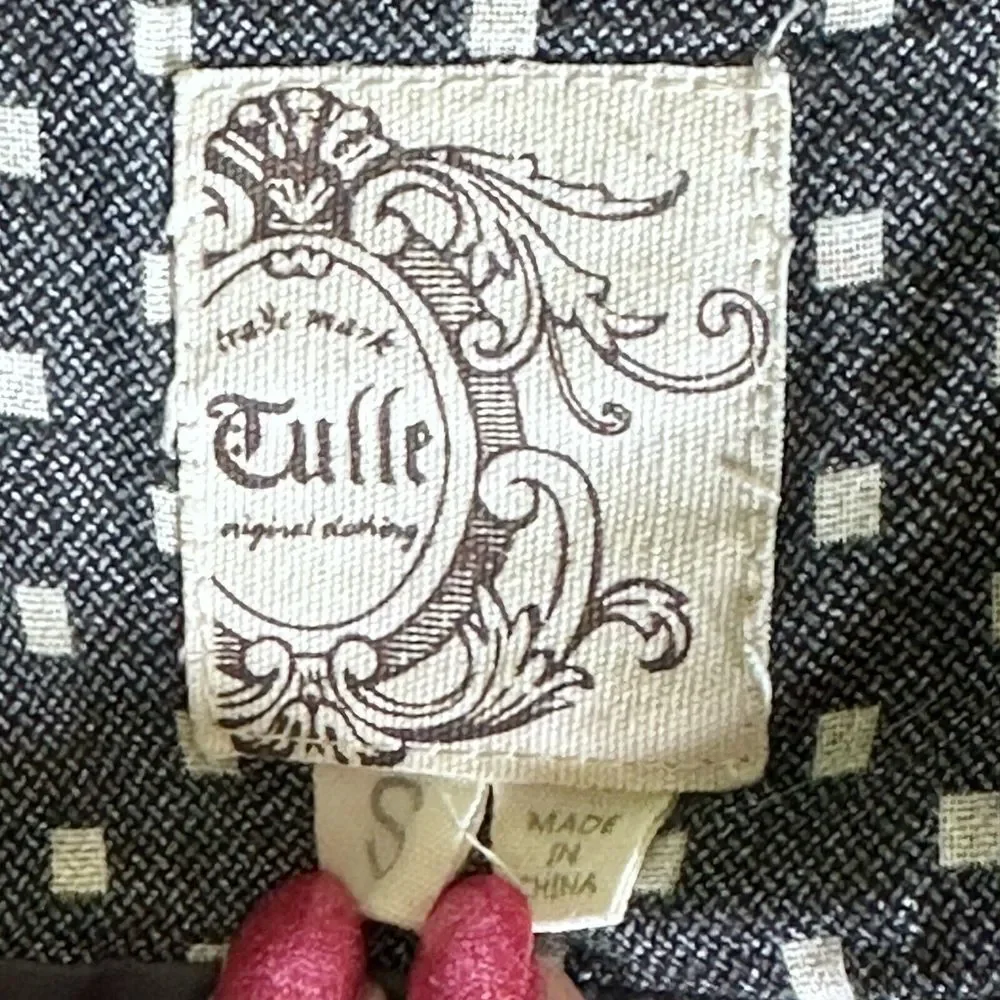 Tulle this preowned